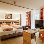 Hotel Alpenblick Hotel&restaurant By Interlaken Wilderswil