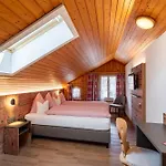 Alpenblick & Restaurant By Interlaken Ξενοδοχείο Wilderswil