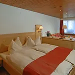 Alpenblick & Restaurant By Interlaken Hotel