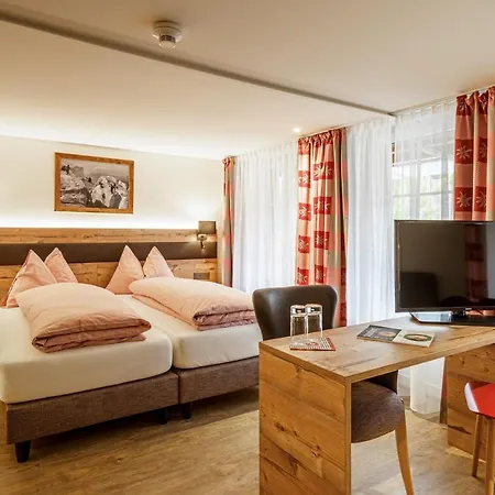 Hotel Alpenblick Hotel&restaurant By Interlaken Wilderswil