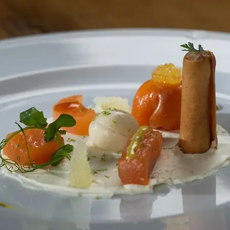 Alpenblick & Restaurant By Interlaken 호텔 3*