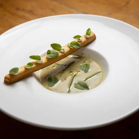 Alpenblick & Restaurant By Interlaken 3*