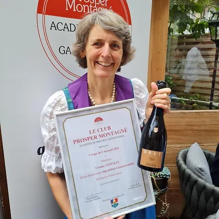 Alpenblick Hotel&restaurant By Interlaken Hotel