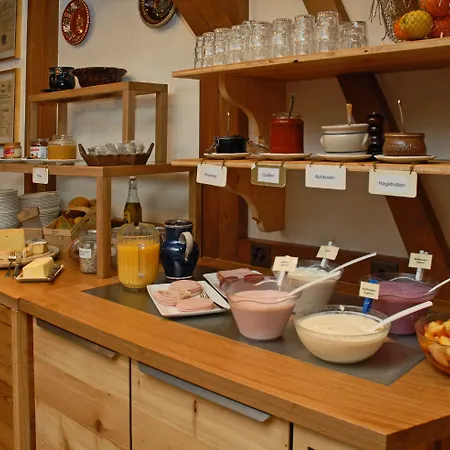 Alpenblick & Restaurant By Interlaken Hotel 3*