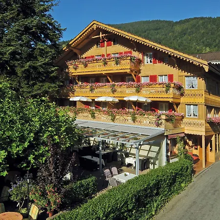 ホテル Alpenblick & Restaurant By Interlaken ヴィルダースヴィル