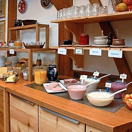 Alpenblick & Restaurant By Interlaken Hotell 3*