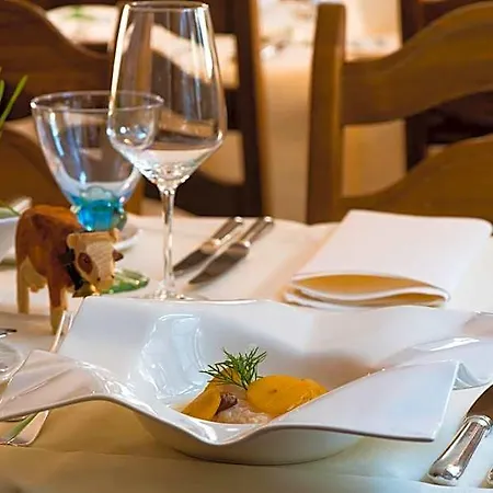 Alpenblick & Restaurant By Interlaken Wilderswil