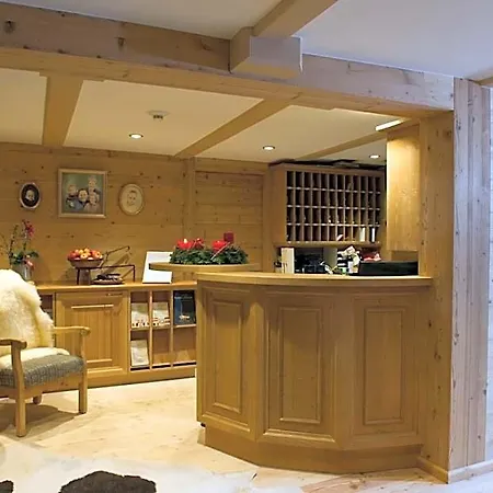 Alpenblick & Restaurant By Interlaken Ξενοδοχείο Wilderswil