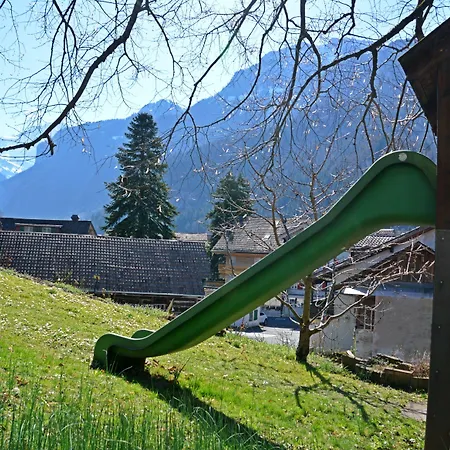 ホテル Alpenblick & Restaurant By Interlaken 3*