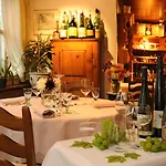 Alpenblick & Restaurant By Interlaken מלון 3*
