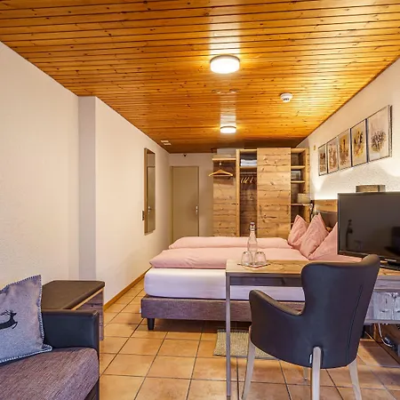 Alpenblick & Restaurant By Interlaken 维尔德斯韦尔