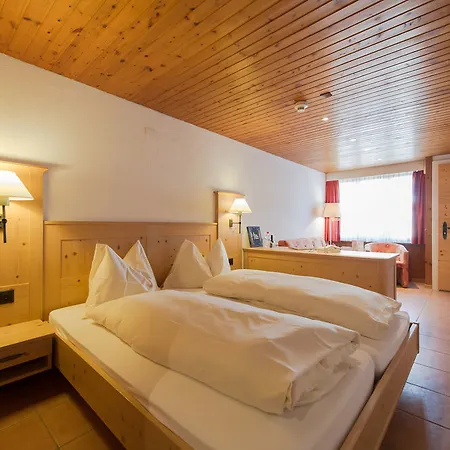 Alpenblick & Restaurant By Interlaken Hotel