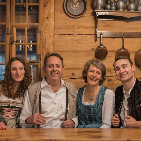 Alpenblick & Restaurant By Interlaken מלון וילדרסויל