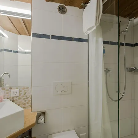 Alpenblick & Restaurant By Interlaken 3* וילדרסויל